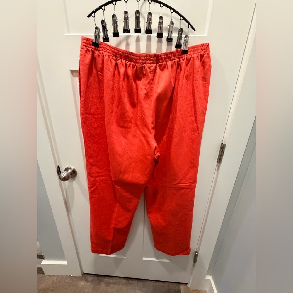 Alfred Dunner Red Pull On Pants Size 18 Elastic Waist Straight Leg Stretch - Picture 3 of 9
